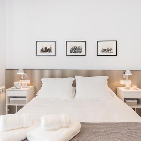 Petit Luxe Duplex Apartment Terrassa Ngoại thất bức ảnh