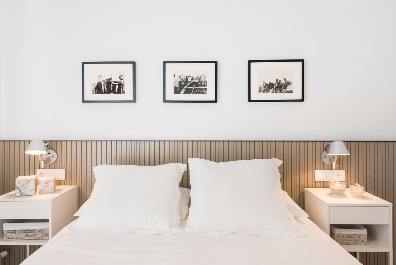 Petit Luxe Duplex Apartment Terrassa Ngoại thất bức ảnh