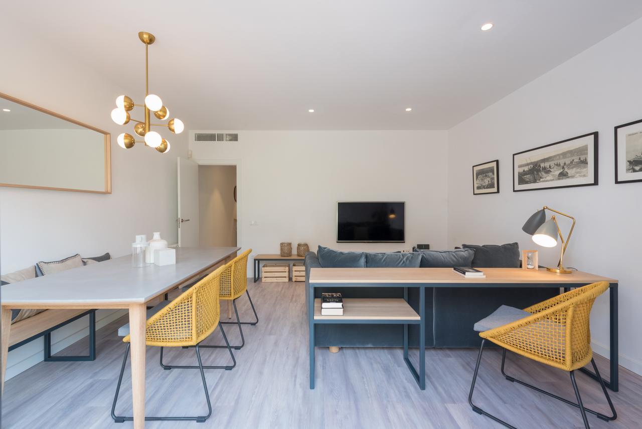 Petit Luxe Duplex Apartment Terrassa Ngoại thất bức ảnh